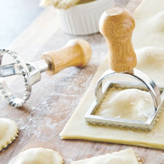 Planche-a-découper-en-bois-gnocchis-sambossa