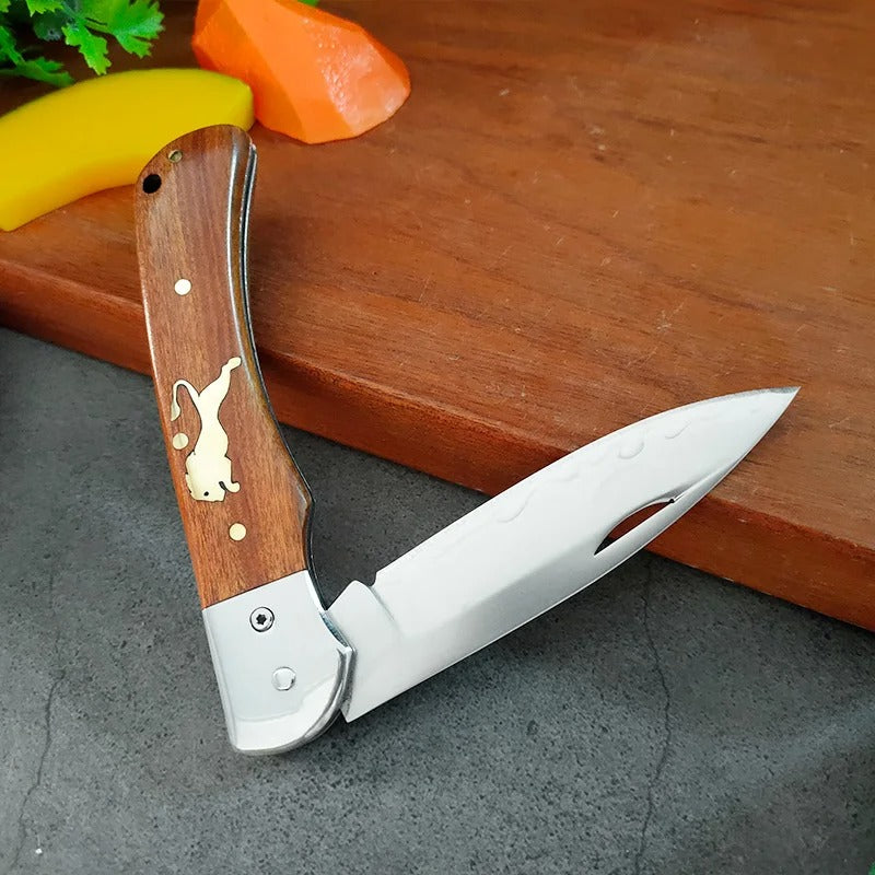 couteau-multifonction-pliable-carotte