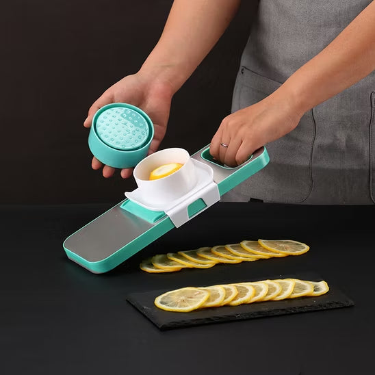 mandoline-cuisine-cutting-orange