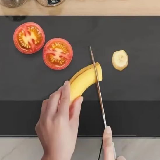 planche-a-decouper-professionnel-noir-banane-plantain