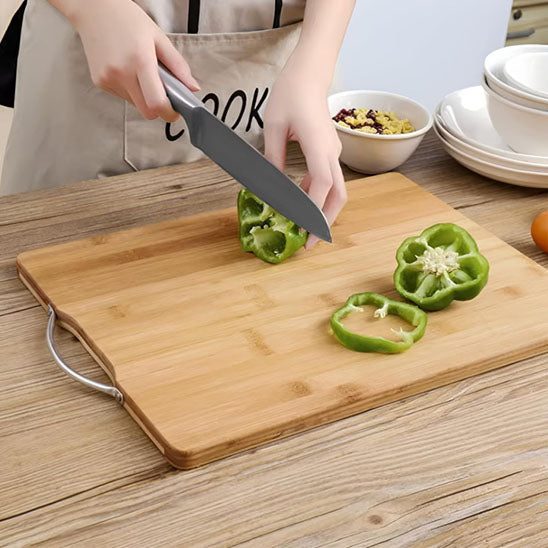 planche a decouper professionnelle bois bambou poivron