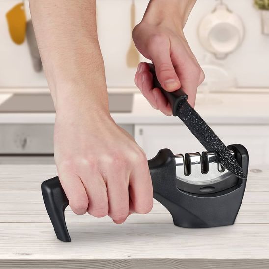 Aiguiseur de Couteaux Noir Professionnel - VICMADJI