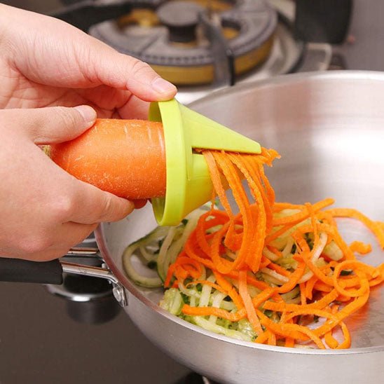 Coupe-légumes entonnoir multifonction - ustensile découpe dés et julienne pratique-casserole