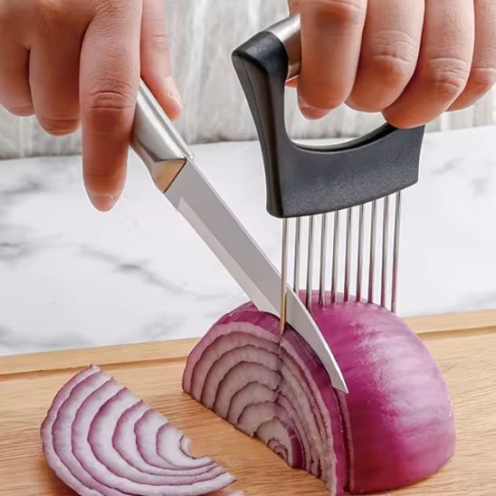 Coupe oignon-pointe