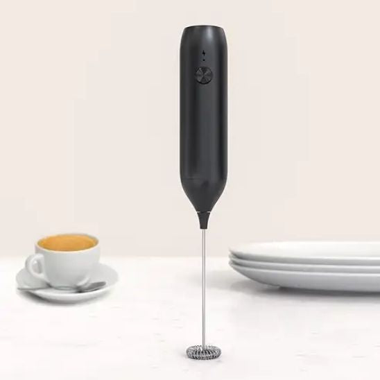 Fouet-mélangeur de mousse