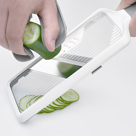 mandoline japonaise  protège concombbre