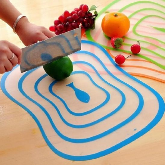 planche-a-decouper-plastique-raisin