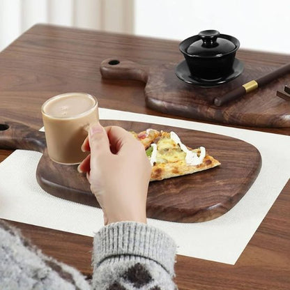 planche a decouper bois sleeve verre de cafe