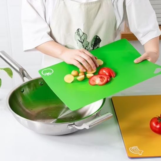 planche-a-decouper-tapis-poel